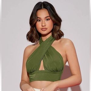 Solid Backless Halter Crop Top